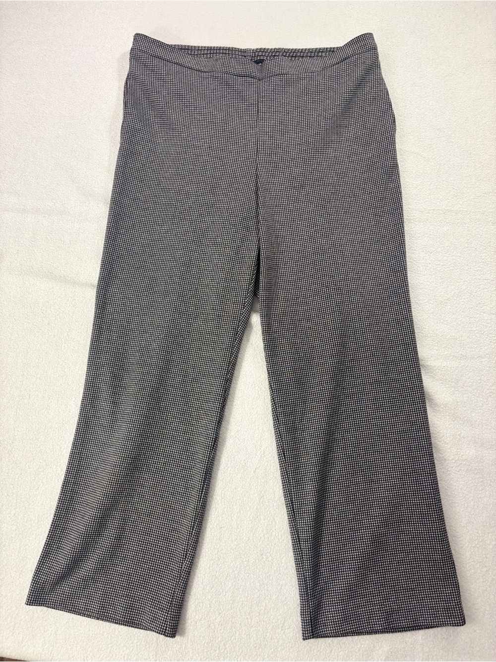 Alfred Dunner Women's Size 16 Black White Houndstooth Check Pull On Pants